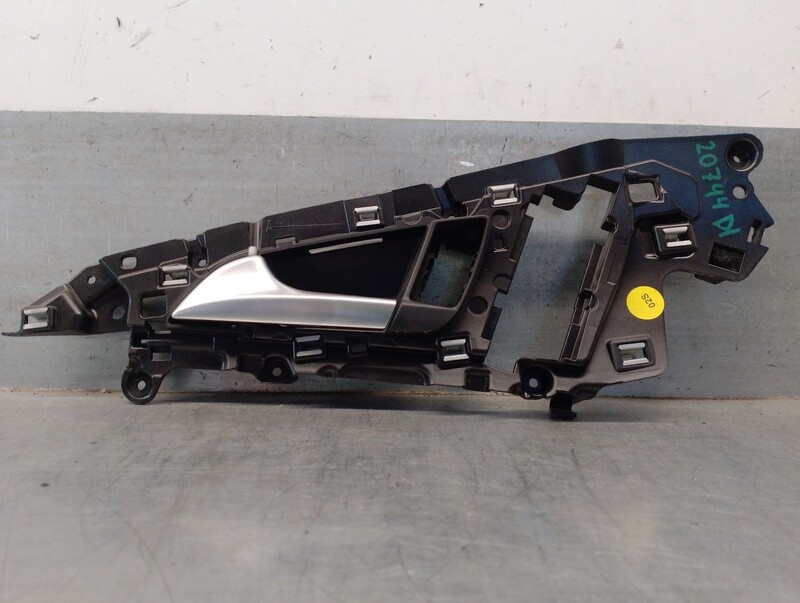 Poignee interieur avant gauche AUDI A6 C7 (4G2, 4GC) 3.0 TDI Diesel - 1