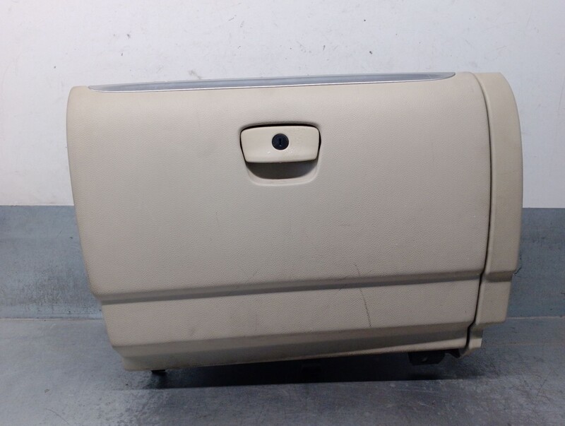 Boite a gants INFINITI FX 3.0 V6 Diesel CAT Diesel - 1