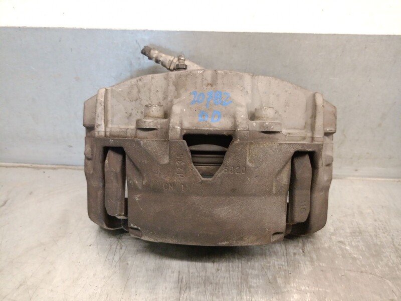 Pinza freni anteriore destra VOLVO XC70 II (136) D5 AWD Diésel - 1