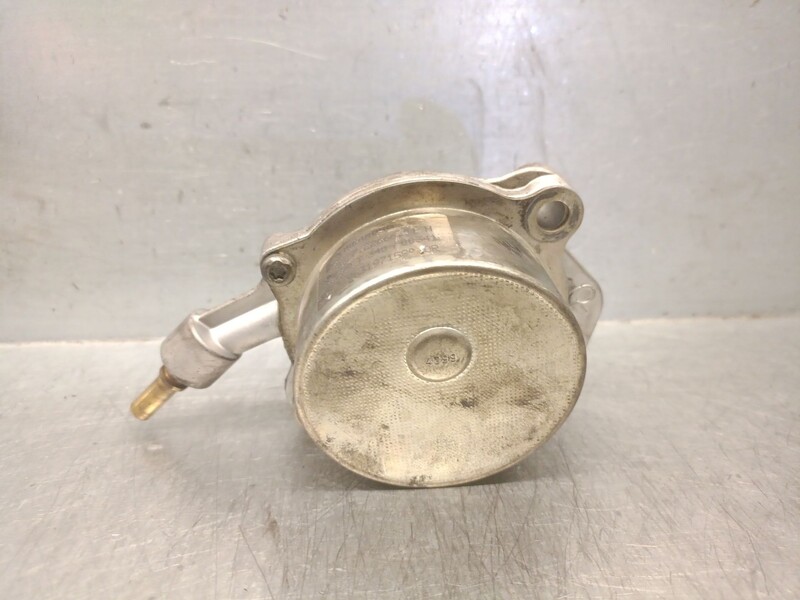 Pompe à vide PEUGEOT 406 (8B) 2.0 HDI 110 Diesel - 1