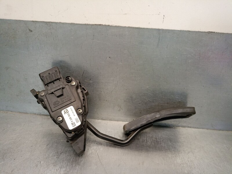 Pedale acceleratore OPEL OMEGA B (V94) 2.5 DTI Diésel - 1