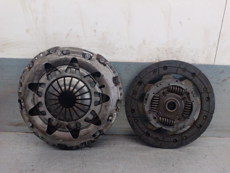 Embrayage VOLKSWAGEN CADDY III Monospace (2KB, 2KJ, 2CB, 2CJ) 2.0 SDI Diesel - 1
