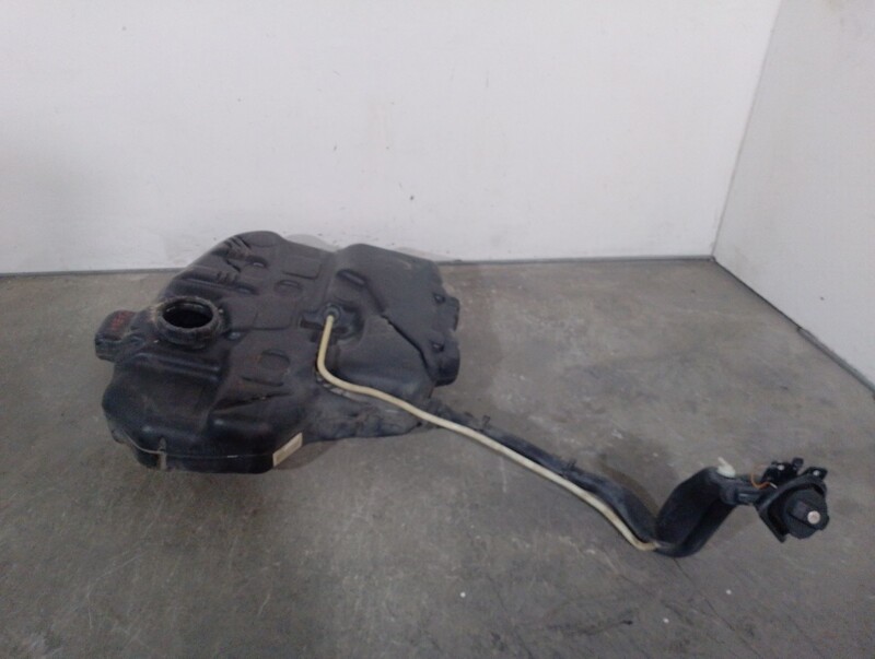 Reservoir essence VOLKSWAGEN CADDY III Monospace (2KB, 2KJ, 2CB, 2CJ) 2.0 SDI Diesel - 1