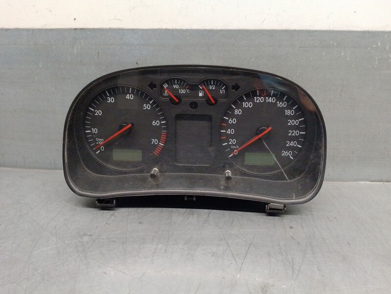 Compteur VOLKSWAGEN GOLF IV (1J1) 1.6 Essence - 1