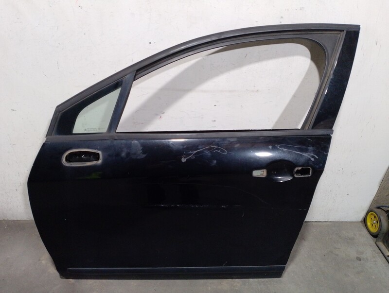 Porte avant gauche CITROËN C5 III (RD_) 1.6 HDi 110 Diesel - 1