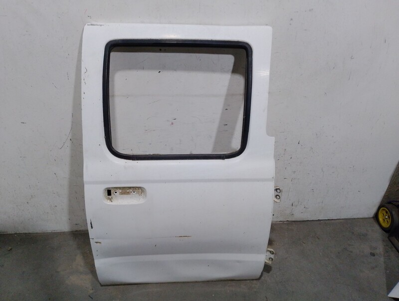 Portiera posteriore destra NISSAN PICK UP (D22) 2.5 Di Diésel - 1