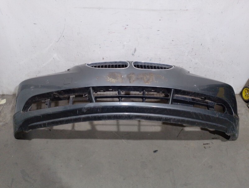 Pare choc avant BMW 5 Touring (E61) 525 d Diesel - 1
