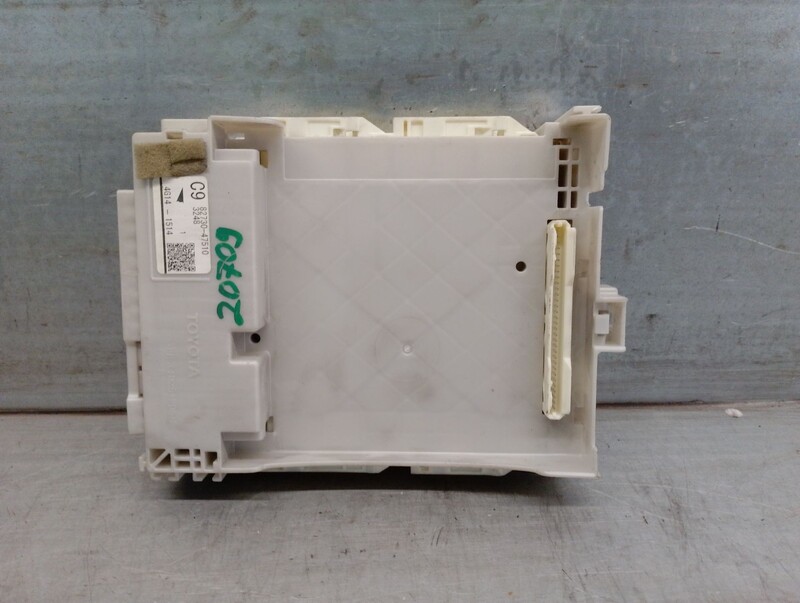 Module électronique TOYOTA PRIUS (_W3_) 1.8 Hybrid  - 1