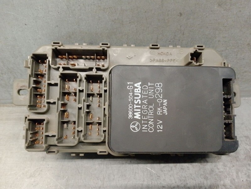 Boitier servitude moteur (BSM) HONDA CR-V I (RD) 2.0 16V 4WD Essence - 1