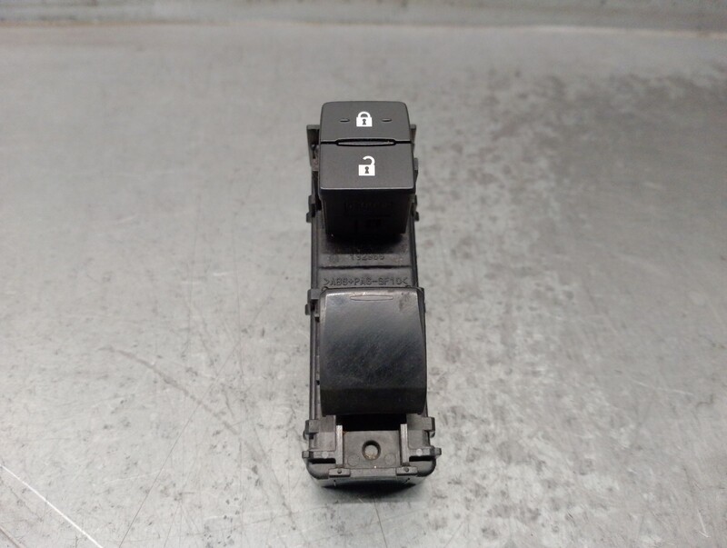 Interruttore lavacristalli anteriore destro LEXUS IS III (_E3_) 300h  - 1