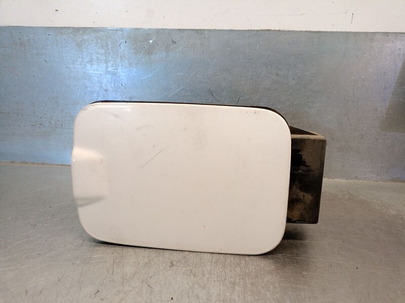 Trappe d'essence VOLVO 440 (445) 2.0 Essence - 1