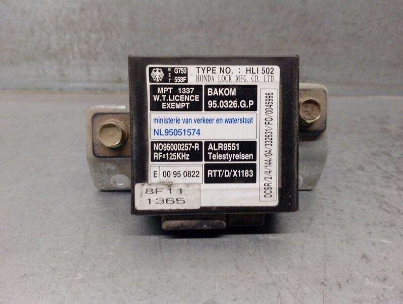 Module électronique HONDA CR-V I (RD) 2.0 16V 4WD Essence - 1