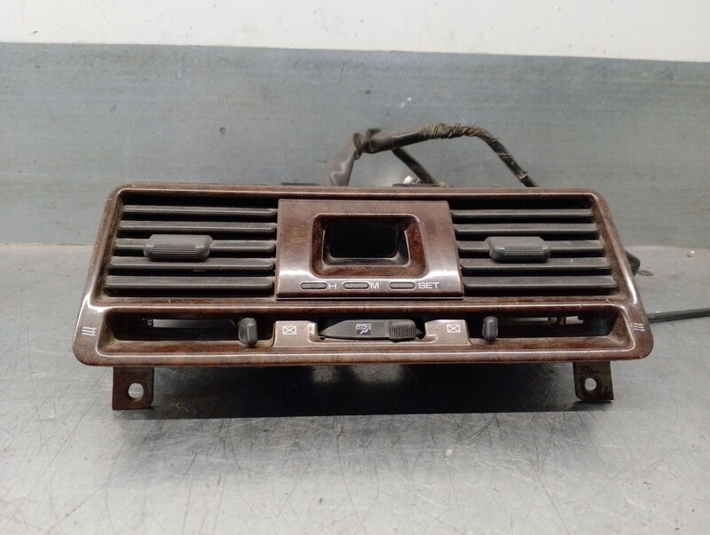 Bocchetta aerazione cruscotto MITSUBISHI MONTERO CLASSIC (V2_W, V6_W, V7_W) 2.5 TD Diésel - 1