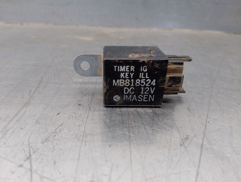 Relais electrique MITSUBISHI MONTERO CLASSIC (V2_W, V6_W, V7_W) 2.5 TD Diesel - 1