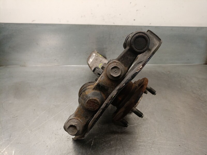 Fusee avant gauche LEXUS IS III (_E3_) 300h  - 1