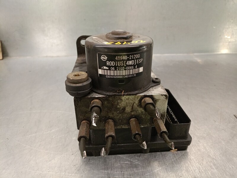 Blocco ABS (antibloccaggio freni) SSANGYONG RODIUS I 2.7 Xdi Diésel - 1