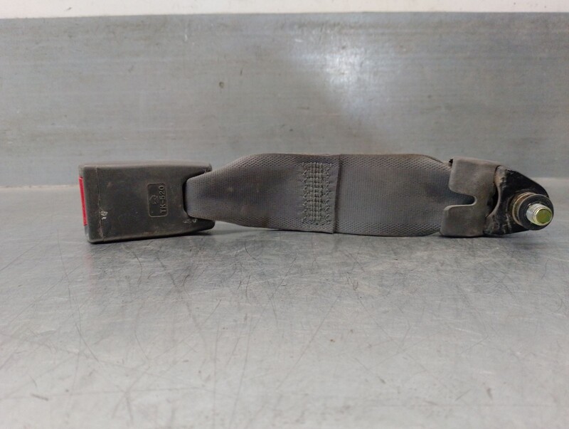 Aggancio cintura sicurezza posteriore sinistro MITSUBISHI MONTERO CLASSIC (V2_W, V6_W, V7_W) 2.5 TD Diésel - 1