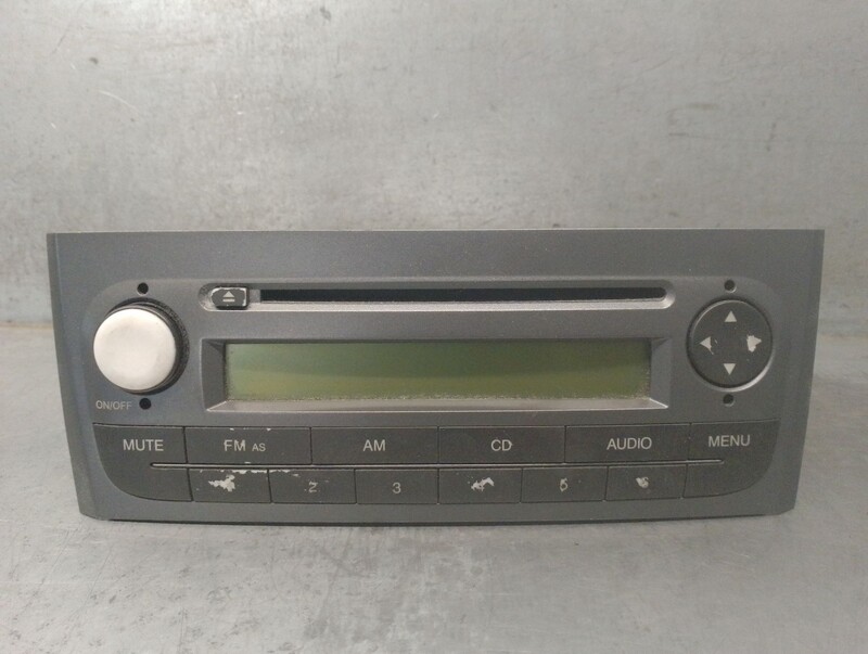 Autoradio originale FIAT LINEA (323_, 110_) 1.3 D Multijet Diésel - 1