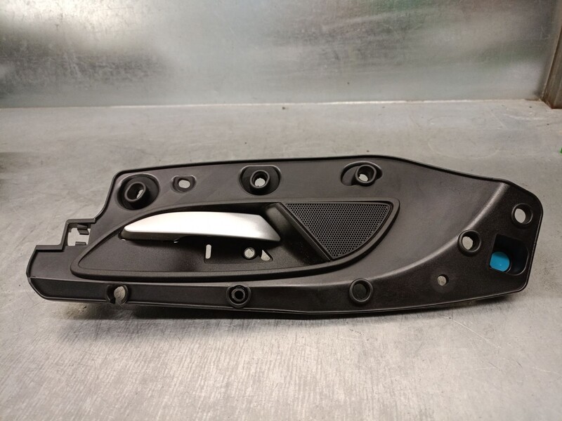 Maniglia interna posteriore destra FIAT LINEA (323_, 110_) 1.3 D Multijet Diésel - 1