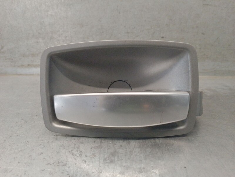 Poignee interieur avant droit BMW 7 (E65, E66, E67) 730 d Diesel - 1