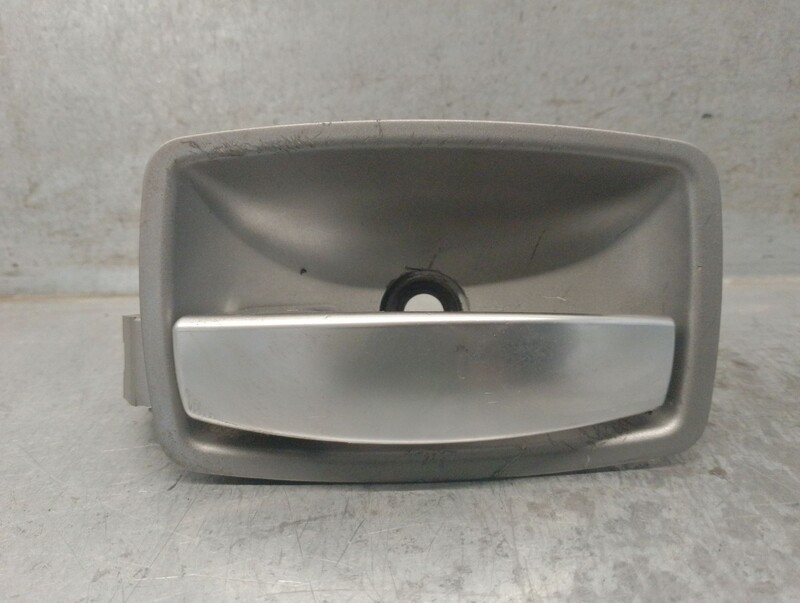 Poignee interieur avant gauche BMW 7 (E65, E66, E67) 730 d Diesel - 1