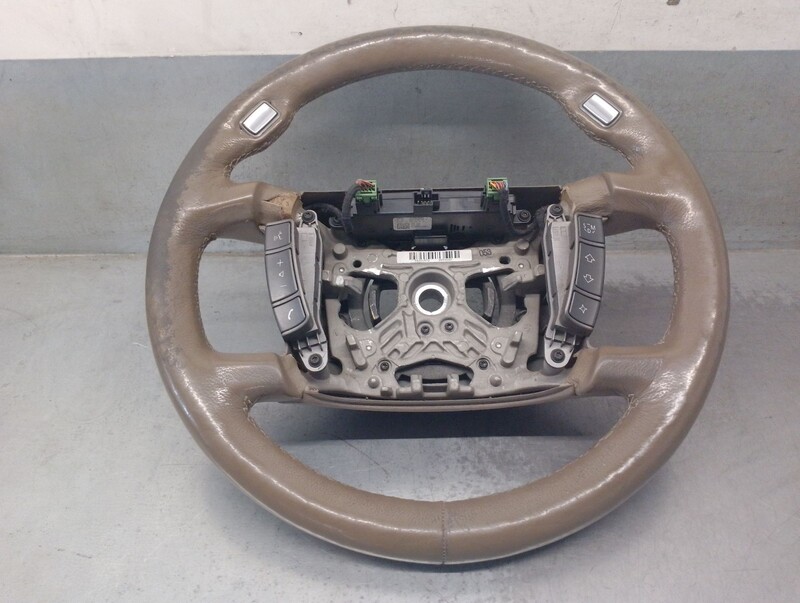 Volant BMW 7 (E65, E66, E67) 730 d Diesel - 1