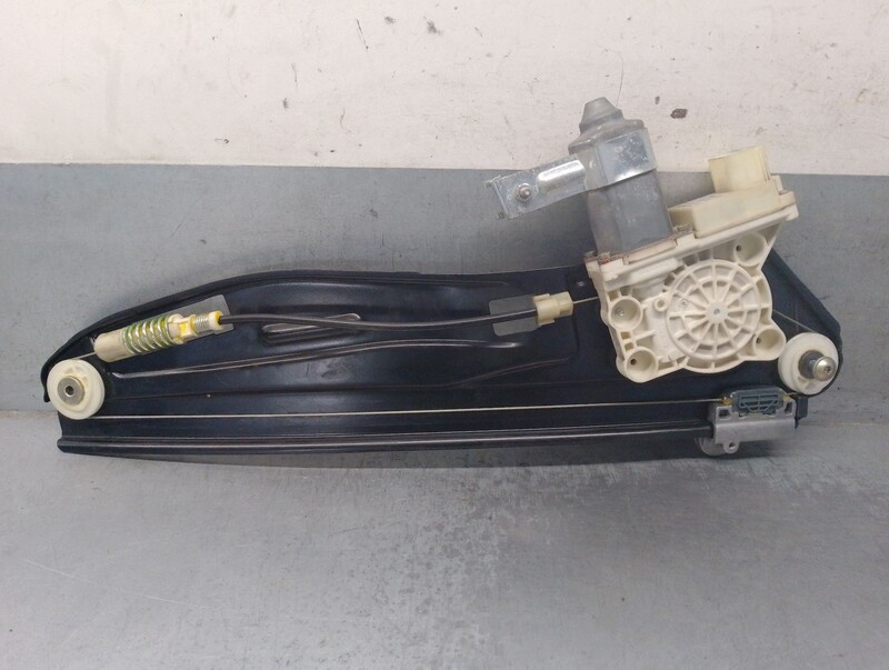 Alzacristalli elettrico posteriore destro BMW 7 (E65, E66, E67) 730 d Diésel - 1