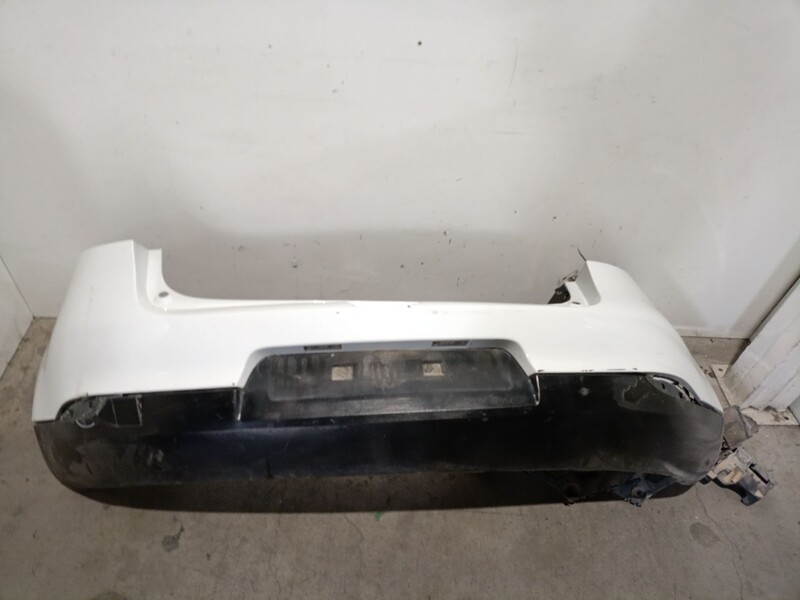 Paraurti posteriore RENAULT MEGANE III Hatchback (BZ0/1_, B3_) 1.5 dCi Diésel - 1
