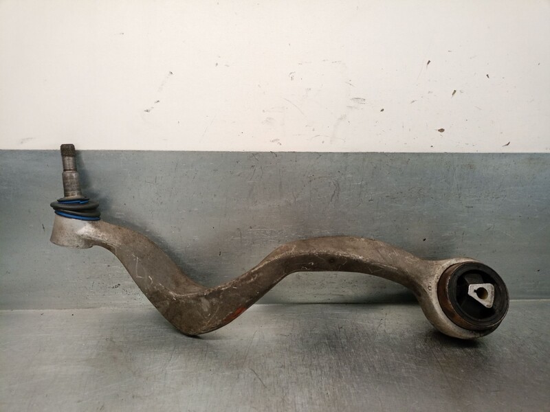 Triangolo inferiore anteriore sinistro BMW 7 (E65, E66, E67) 730 d Diésel - 1
