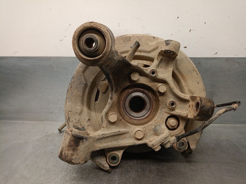 Fusee arriere droit MITSUBISHI MONTERO IV (V8_W, V9_W) 3.2 DI-D 4WD Diesel - 1