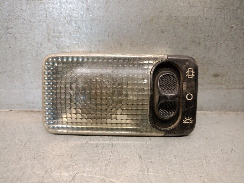 Eclairage de plafonnier PEUGEOT PARTNER (S2) 2.0 HDi CAT Diesel - 1