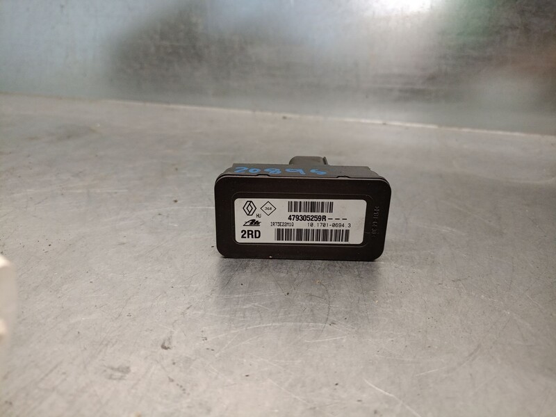 Module électronique RENAULT MEGANE III Hatchback (BZ0/1_, B3_) 1.5 dCi Diesel - 1