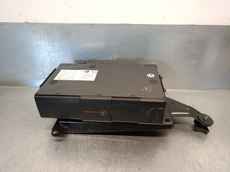 Autoradio originale MERCEDES-BENZ CLASE M (W163) ML 270 CDI Diésel - 1