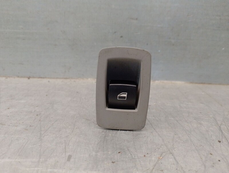 Interruttore lavacristalli posteriore sinistro BMW 3 (E90) 320 d Diésel - 1
