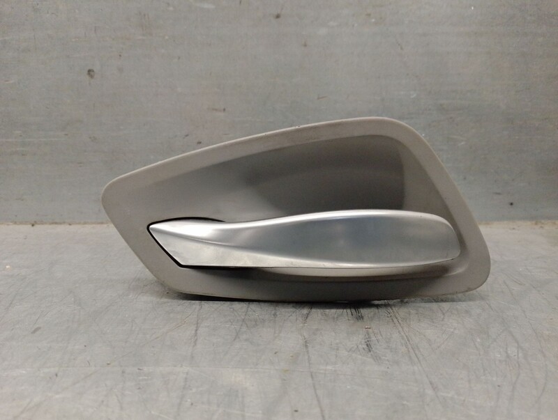 Poignee interieur avant gauche BMW 3 (E90) 320 d Diesel - 1