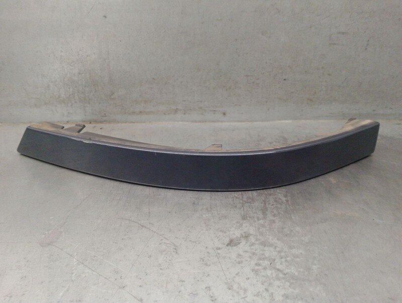 Enjoliveur BMW 7 (E65, E66, E67) 730 d Diesel - 1