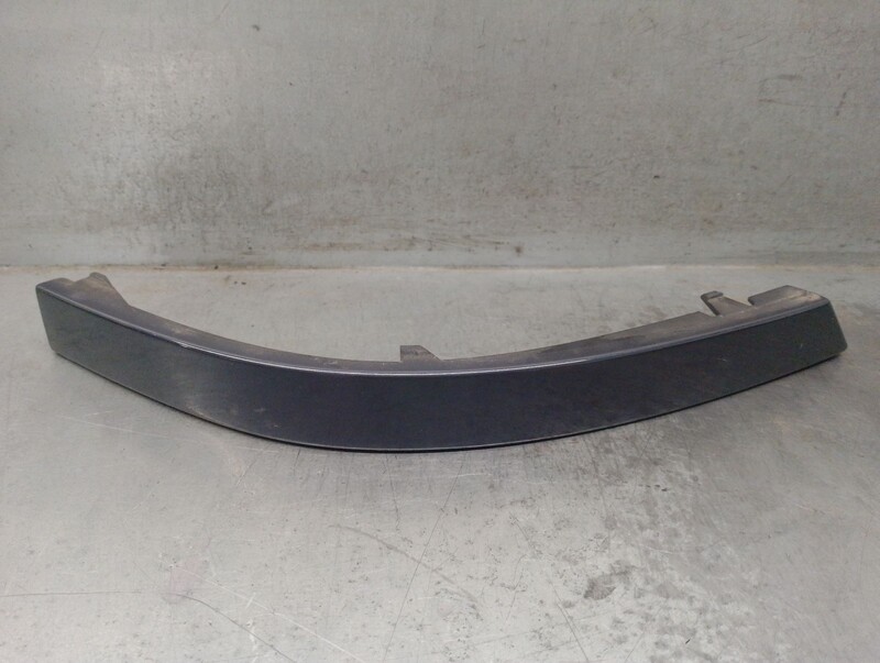 Enjoliveur BMW 7 (E65, E66, E67) 730 d Diesel - 1