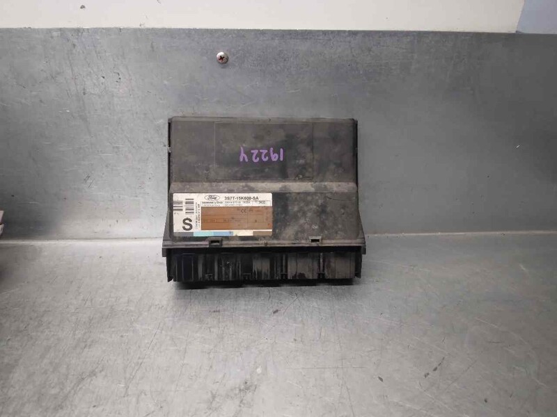 Module électronique FORD MONDEO III Sedán (B4Y) 2.0 TDCi Diesel - 1