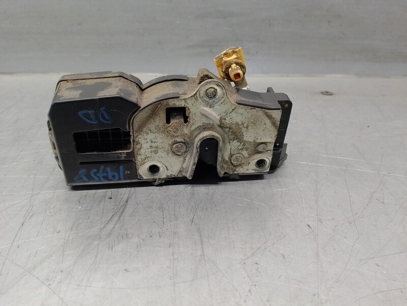 Serrure avant droit CADILLAC SRX 3.6 Essence - 1