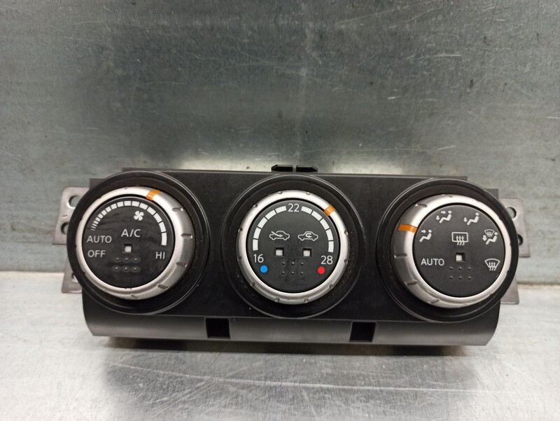 Commande chauffage NISSAN X-TRAIL II (T31) 2.0 FWD Diesel - 1