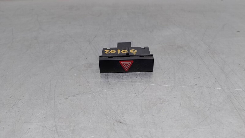 Bouton de warning AUDI A6 C6 (4F2) 3.0 TDI quattro Diesel - 1