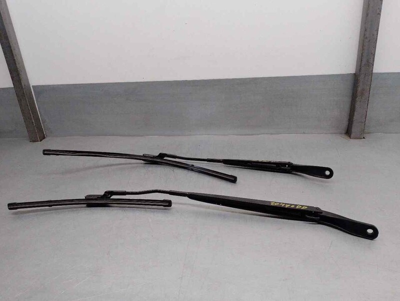 Braccio tergicristallo anteriore destro DS DS 3 / DS 3 CROSSBACK (UR_, UC_, UJ_) 1.2 PureTech Gasolina - 1
