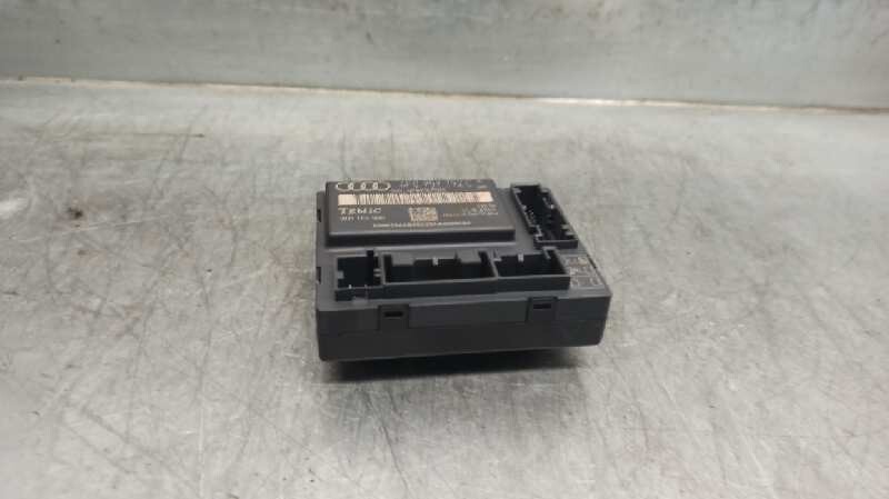 Module électronique AUDI A6 C6 (4F2) 2.4 Essence - 1