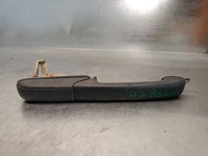 Maniglia portiera posteriore destra VOLKSWAGEN PASSAT B3/B4 (3A2, 35I) 1.6 Gasolina - 1