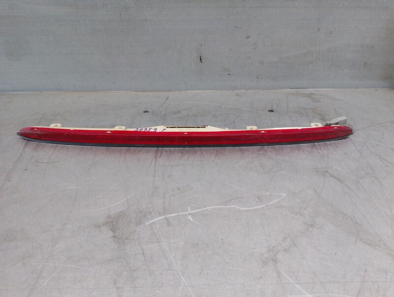 Luce stop centrale HONDA CIVIC VIII Hatchback (FN, FK) 2.2 CTDi Diésel - 1