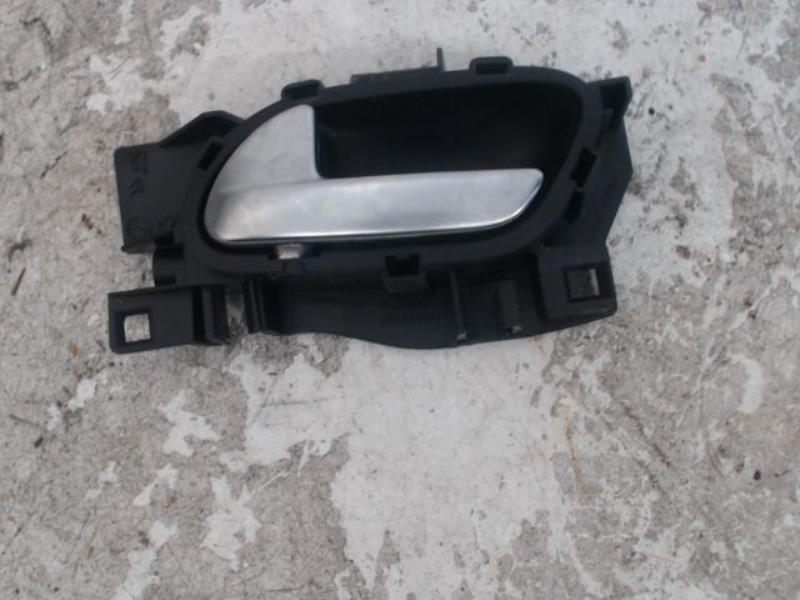 Poignee interieur avant gauche CITROEN DS3 Diesel - 1