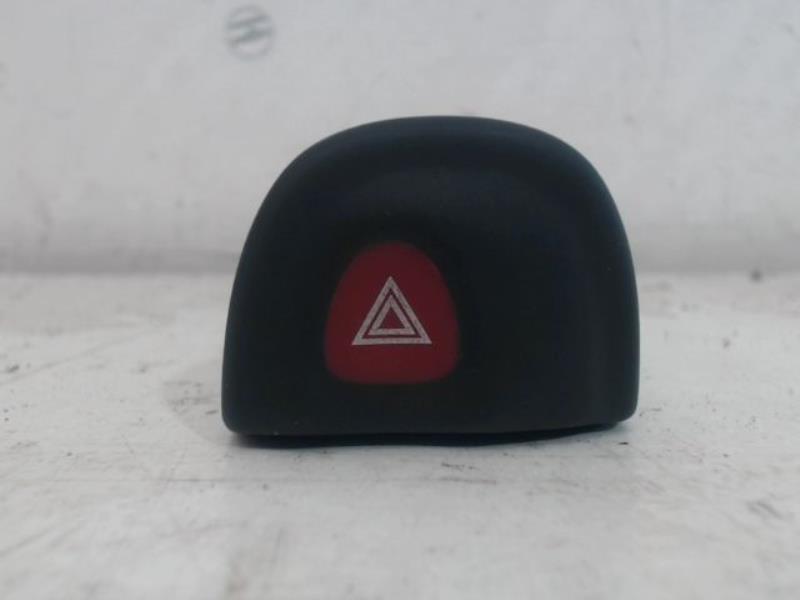 Bouton de warning RENAULT MEGANE Essence - 1