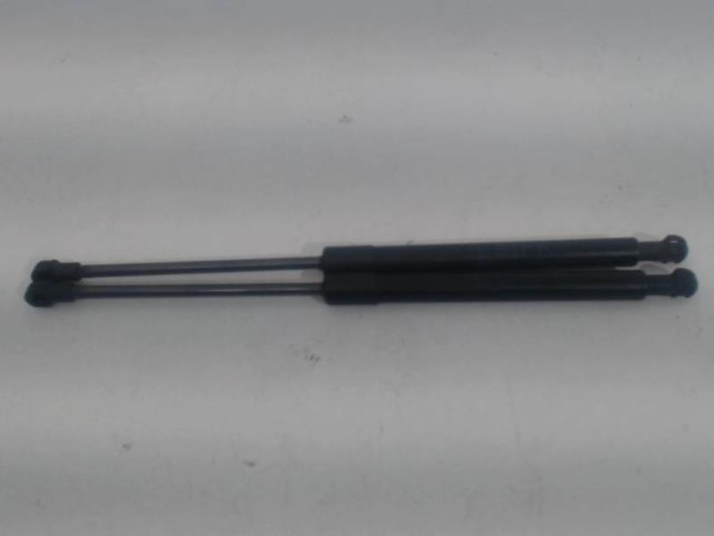 Verin de capot BMW SERIE 1 Diesel - 1