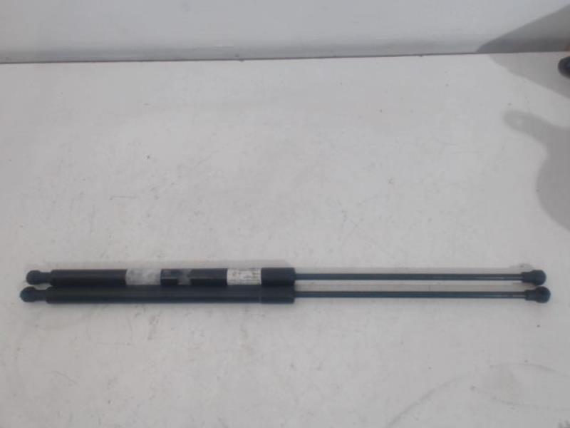 Verin de capot CITROEN C6 Diesel - 1