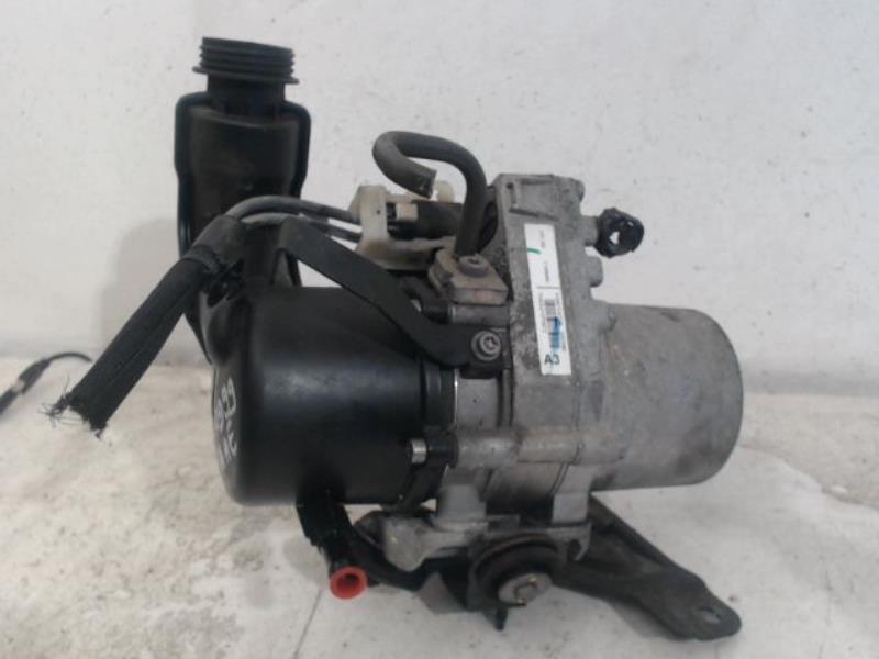 Pompe de direction PEUGEOT 508 Diesel - 1